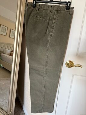 Reaction Kenneth Cole Olive Chino Pants